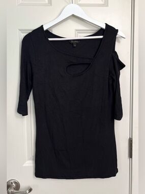 Goldray Asymmetrical Cold Shoulder Ribbed Top NWOT